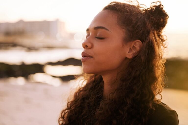 The Mind-Body Connection: Unlocking the Path to Holistic Wellbeing